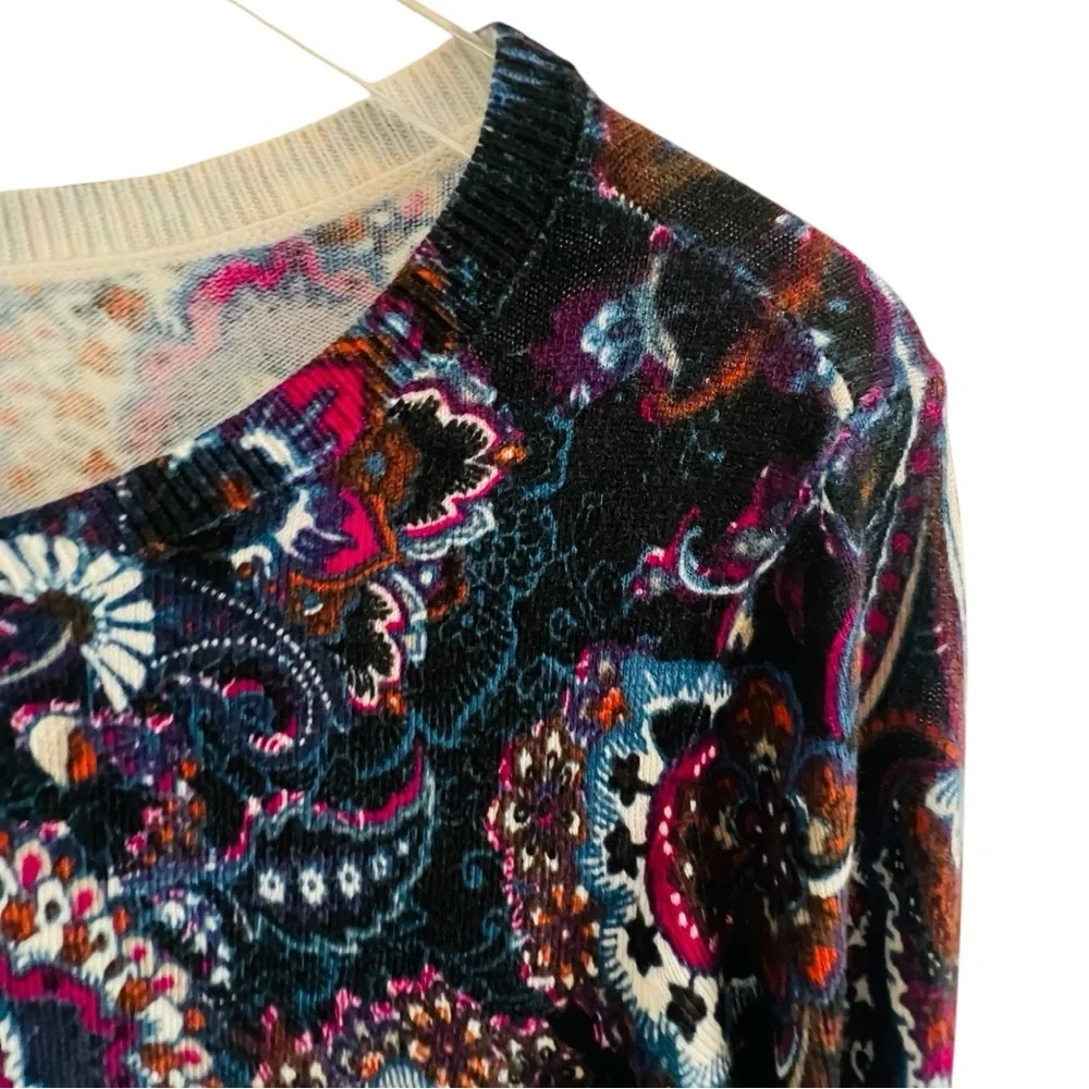 Chico's Vibrant Paisley Long Sleeve Top - Picture 3 of 4
